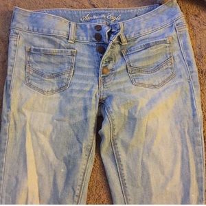 American Eagle artist jeans size 6 long stretch